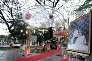  Foto Tips Mengadakan Pesta Pernikahan Atau Wedding Outdoor by Thepotomoto Photography