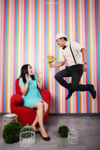 Foto Prewedding di Studio, Foto prewedding Hemat Budget & Hemat Tenaga! by Thepotomoto Photography