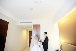 Foto Hal-Hal Yang Harus Diperhatikan Dalam Persiapan Pernikahan by Thepotomoto Photography  Foto Hal-Hal Yang Harus Diperhatikan Dalam Persiapan Pernikahan by Thepotomoto Photography