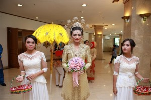 wedding hotel grand sahid jaya by thepotomoto photography