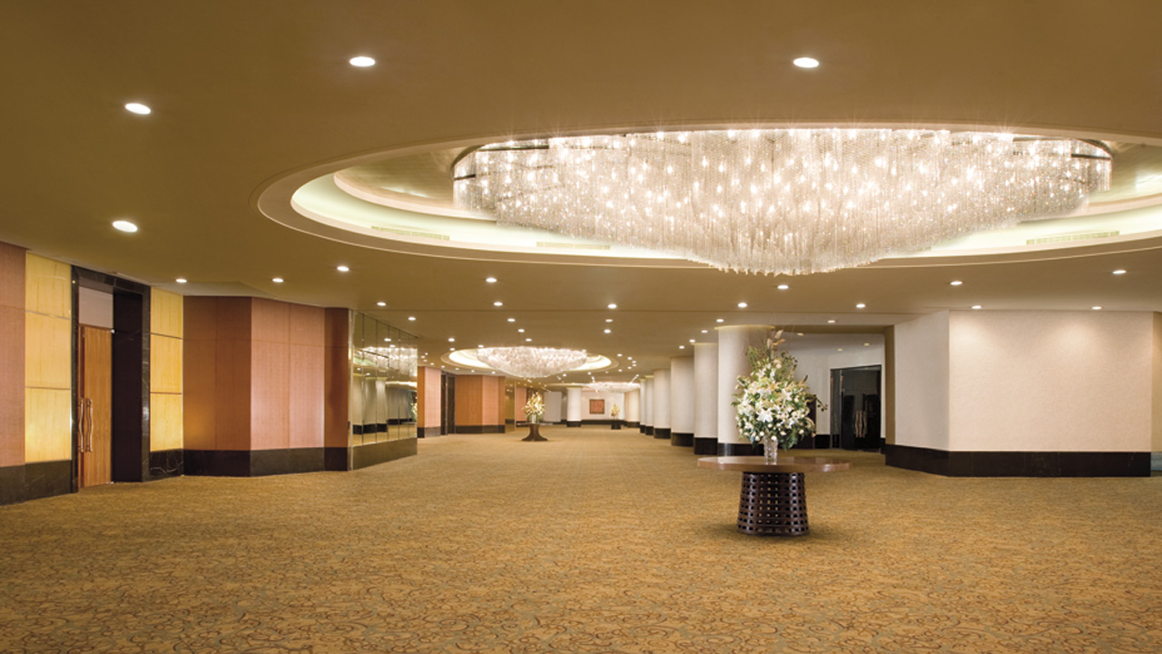 Ritz_JakartaPacificPlace_00057_Galleries_1280x720