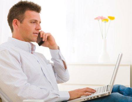 Untuk Pasangan Sibuk, Ini Tips Rencanakan Pernikahan agar Hemat Waktu…