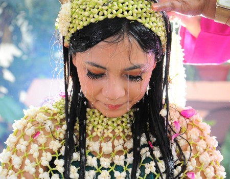 Prosesi Siraman Dalam Pernikahan Adat Jawa