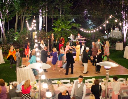 Jangan Sampai Ricuh, Pilihan Lagu dalam Pesta Pernikahan Juga Penting!