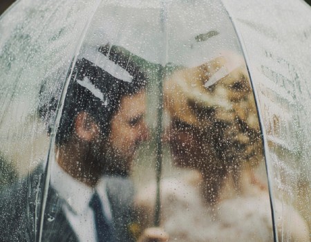Tips Foto Prewedding Saat Musim Hujan Tiba