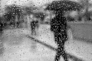 Tips Menjaga Kesehatan Di musim Hujan Untuk Calon Pengantin