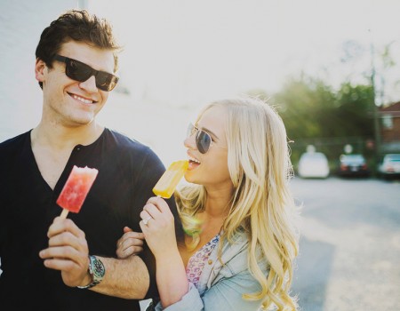 Tips Memiliki Pasangan Yang Lebih Muda