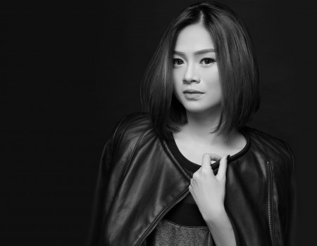 Meet The Expert : MUA By Fauzia Hanum