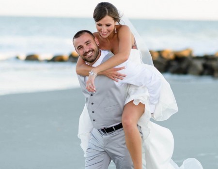 Tips Menyelenggarakan Pesta Pernikahan Di Tepi Pantai