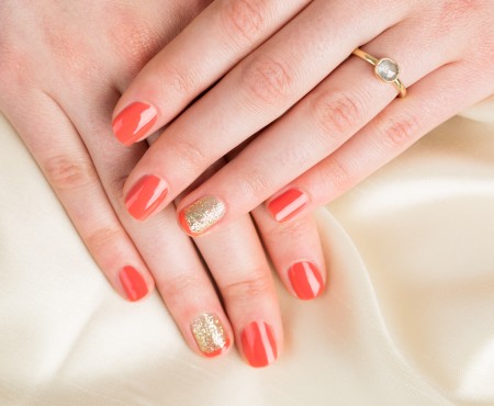 Inspirasi Nail Art Cantik di Hari Pernikahan