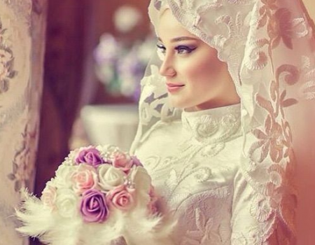 19 Referensi Gaun Pengantin Hijab