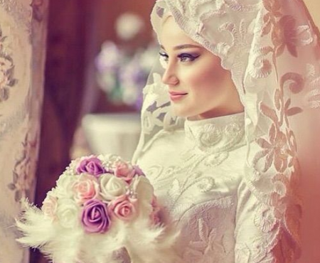 19 Referensi Gaun Pengantin Hijab