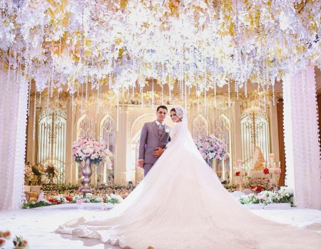 Nuansa Klasik Glamour Timur Tengah Ala Pernikahan Rizkia Dan Fahmi