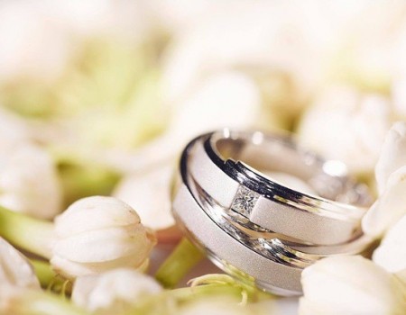 Penting! Ketahui Cara Merawat Cincin Kawin Agar Tetap Bersinar