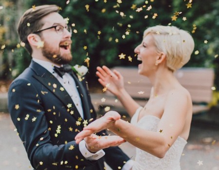 Yuk cek beberapa tips berikut agar hemat biaya pernikahan