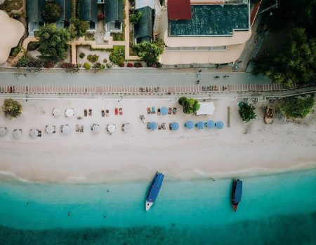 Rekomendasi Destinasi Honeymoon Terjangkau di Indonesia