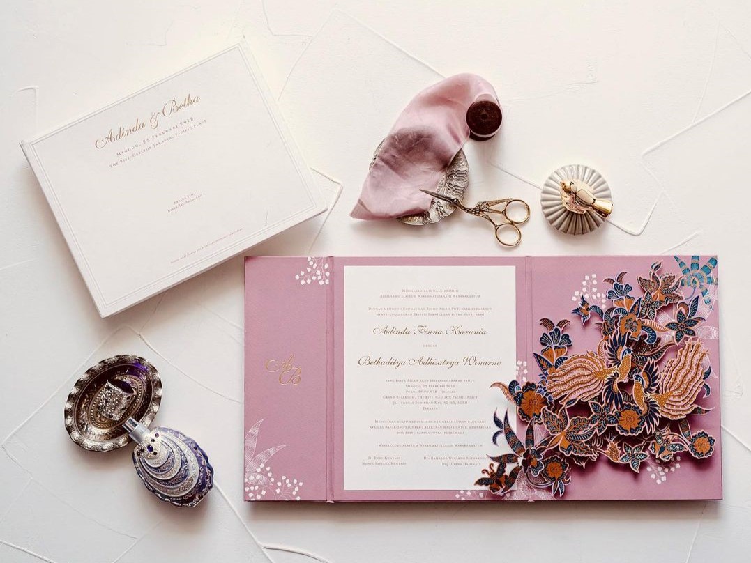 Inspirasi Design Undangan Pernikahan Menarik