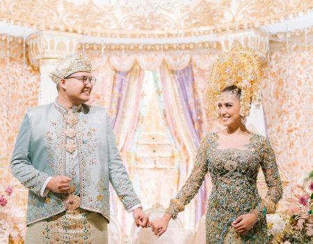 Indahnya Paduan Tone Warna Soft Pada Pernikahan Shania Azmi