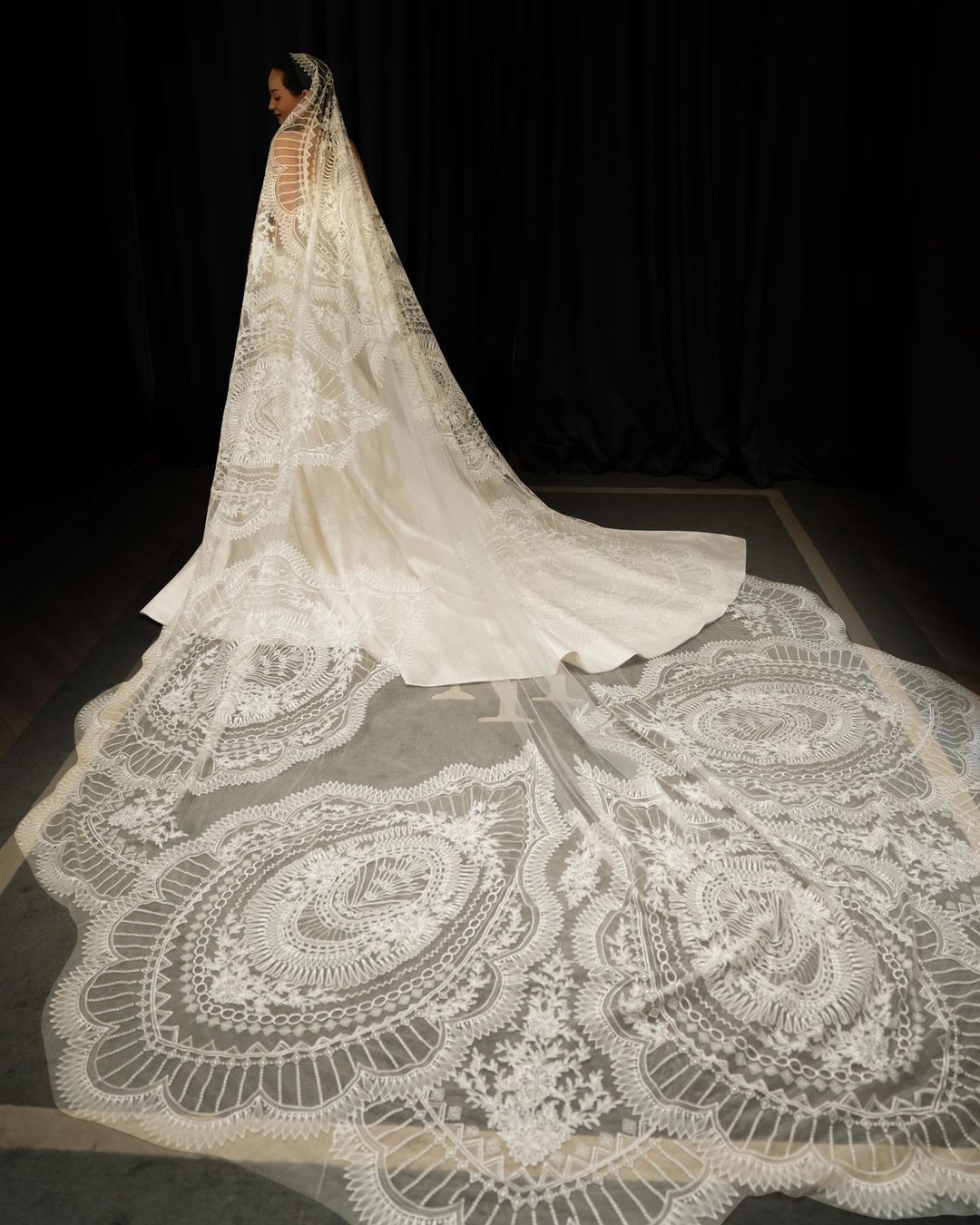 Pernikahan Enzy dan Molen