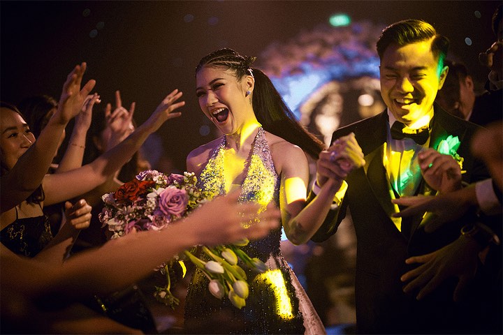 25 Lagu Romantis untuk Undangan Pernikahan Digital